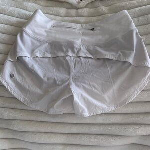 Lululemon Speed Up Mid rise 4” lines shorts- size 4